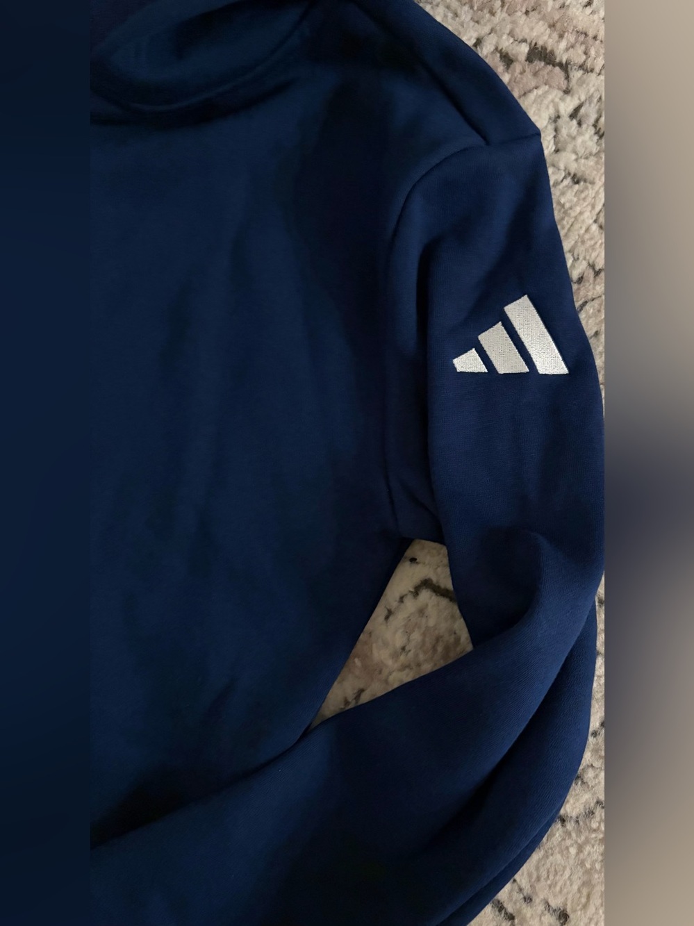 Adidas Navy Fleece Hoodie Sweater JW6628 Youth Sz: XL (14 / 16) - Picture 3 of 7